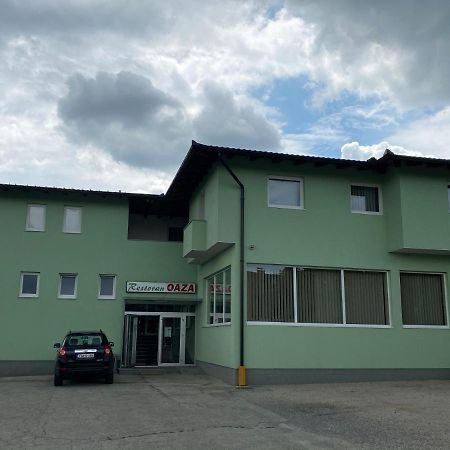 Motel Oaza Cazin Zewnętrze zdjęcie