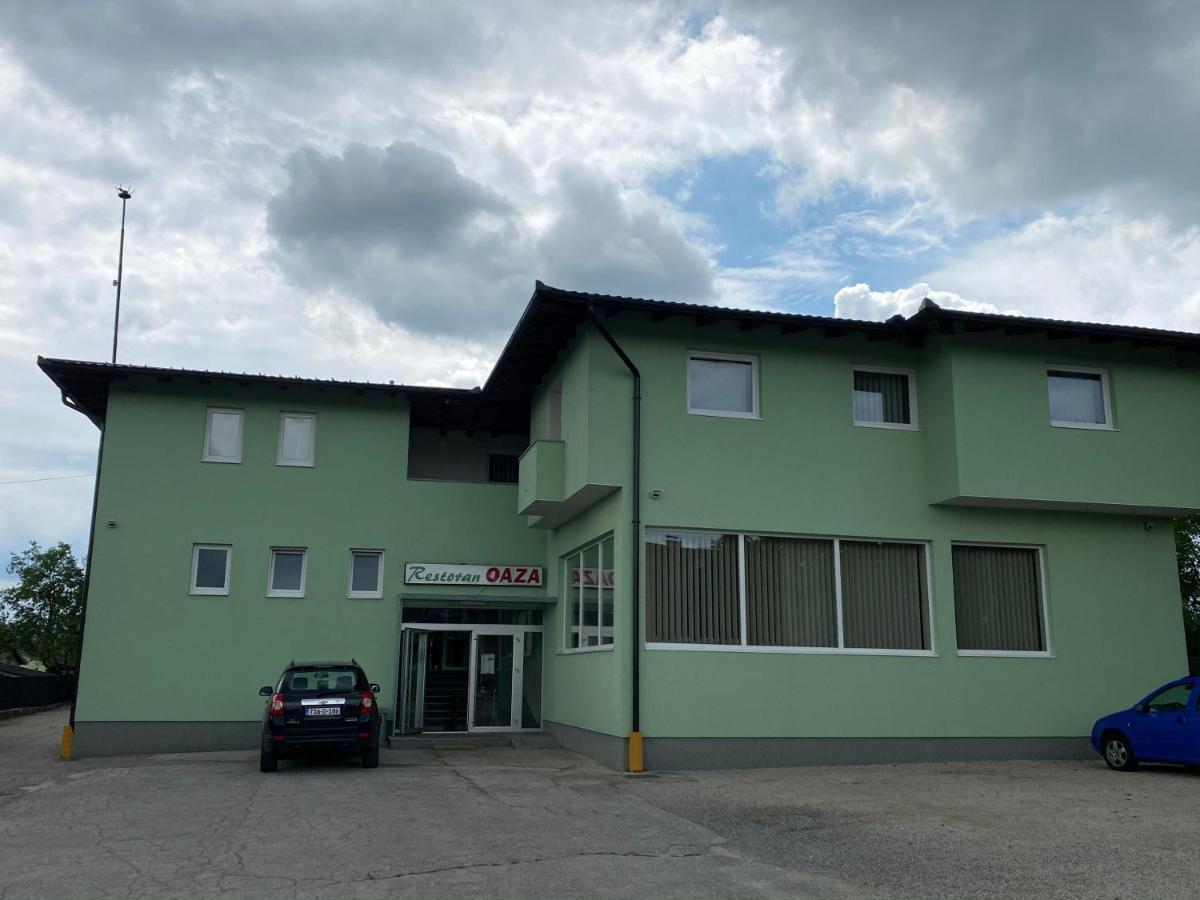 Motel Oaza Cazin Zewnętrze zdjęcie